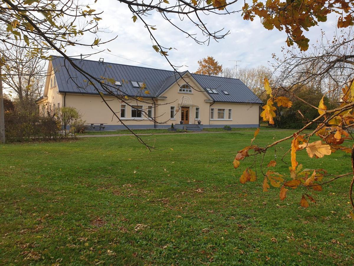 Hotel Kuelalistemaja Kukruse Residents à Kohtla-Järve Extérieur photo